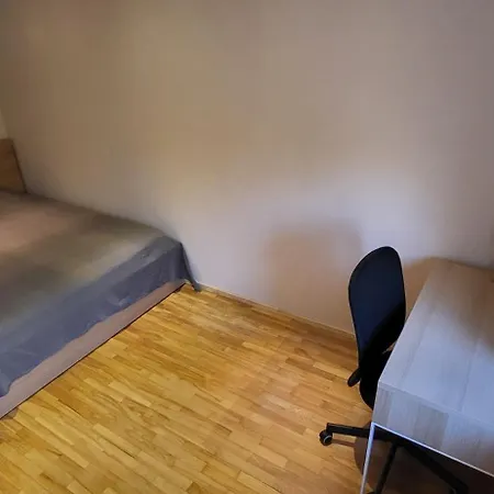 Cosy Park Apartment, Free Parking, Self-check-in 클라이페다