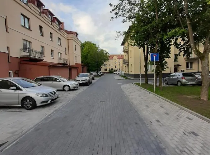 Cosy Park Apartment, Free Parking, Self-check-in