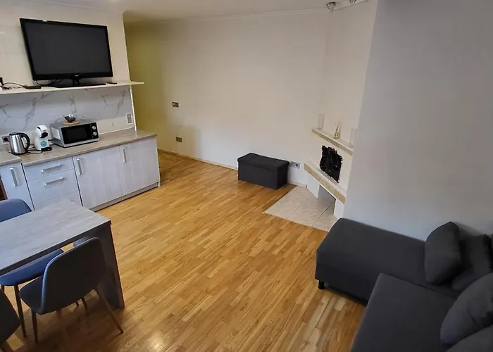 Cosy Park Apartment, Free Parking, Self-check-in Appartement *